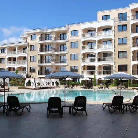 Valencia Gardens Luxury شقة