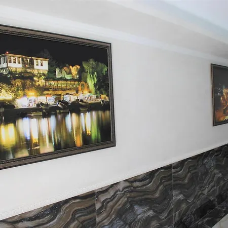 Valencia Gardens Luxury Апартаменты *