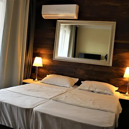 Апартаменты Valencia Gardens Luxury *