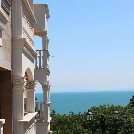 Valencia Gardens Luxury Несебр