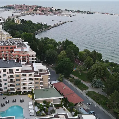 Valencia Gardens Luxury Апартаменты *