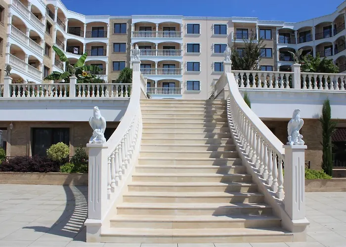 Valencia Gardens Luxury アパート *