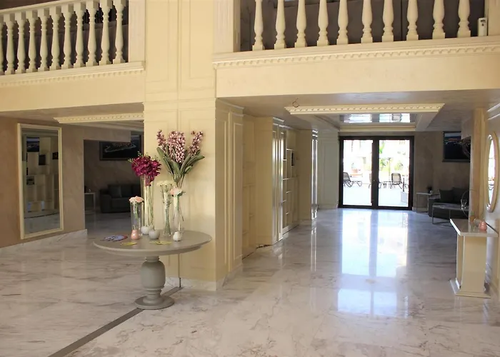 Valencia Gardens Luxury Apartment