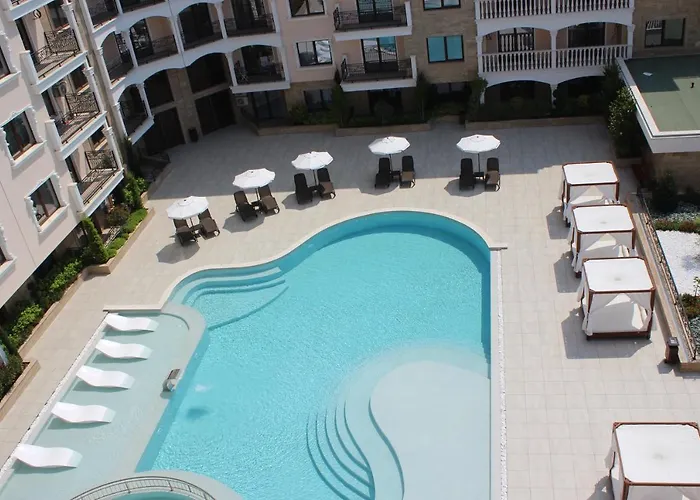 Valencia Gardens Luxury *