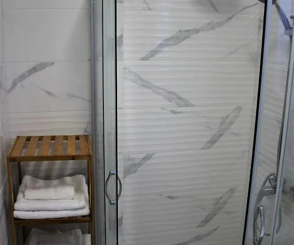 Valencia Gardens Luxury