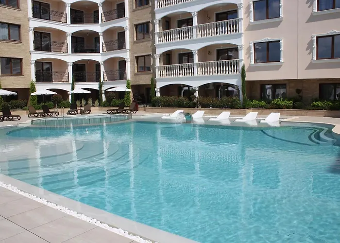 Valencia Gardens Luxury アパート