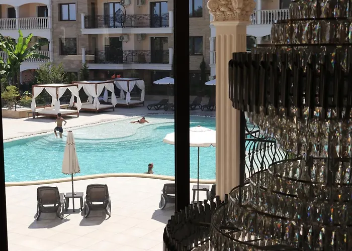 Valencia Gardens Luxury ネセバル